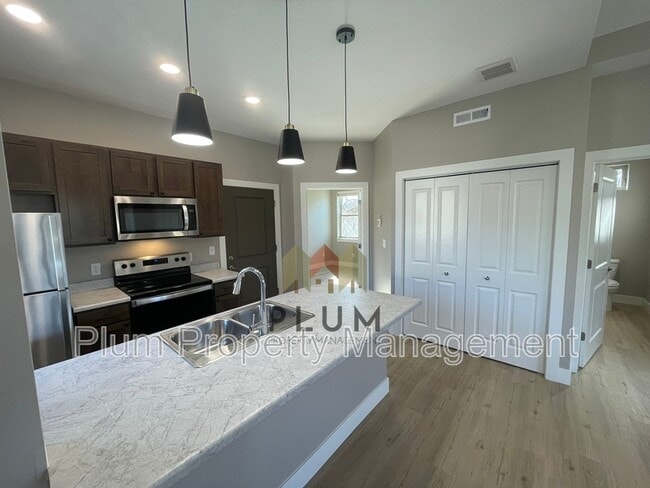 1720 S 14th St W Unit #201