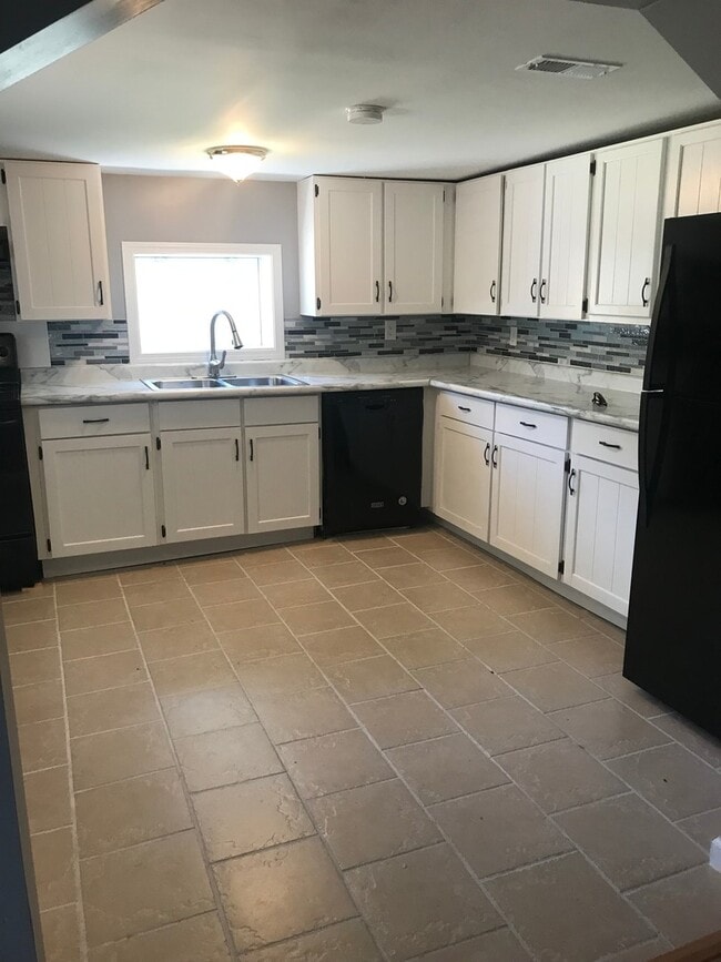 Photo - 2 Bedroom,  Renovated, Energy Effecient, Home for Rent