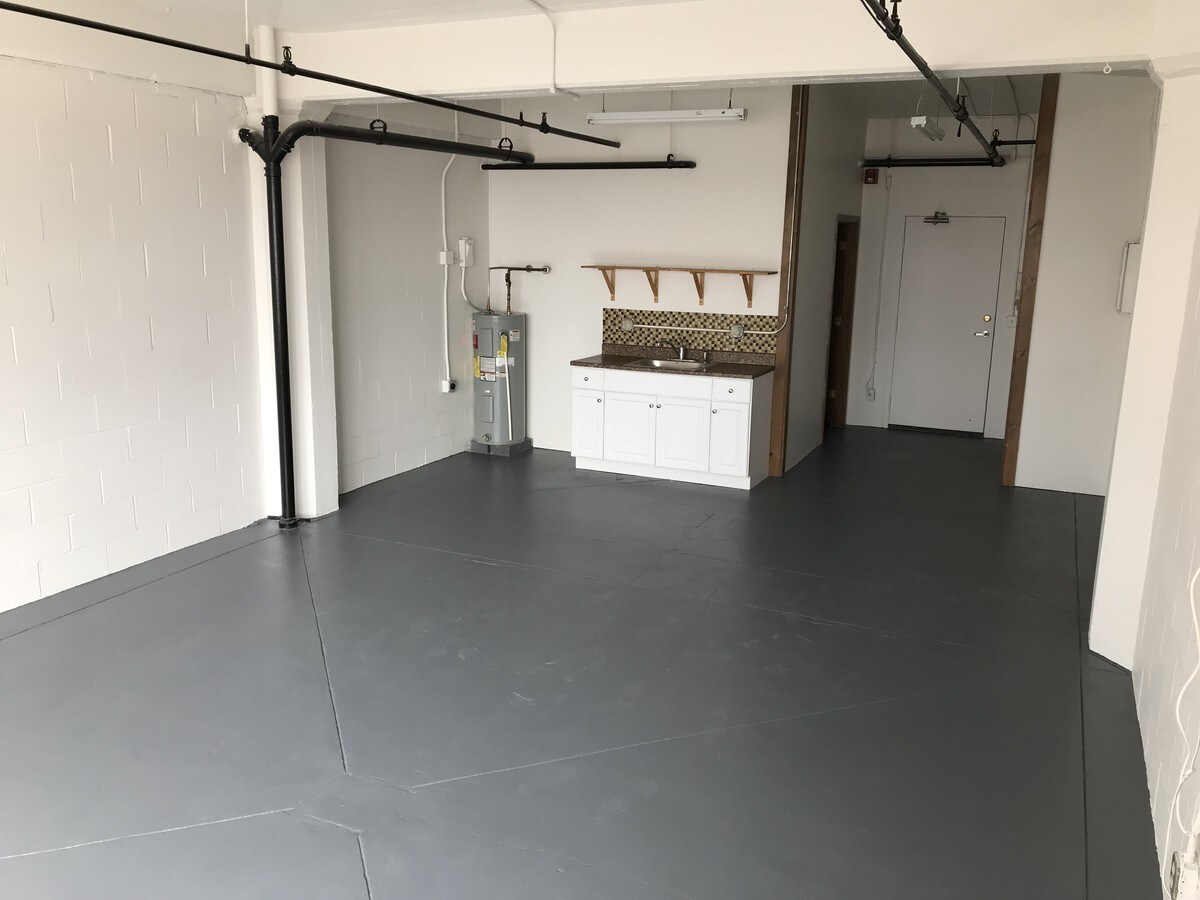 Apartment B - SoHo Center