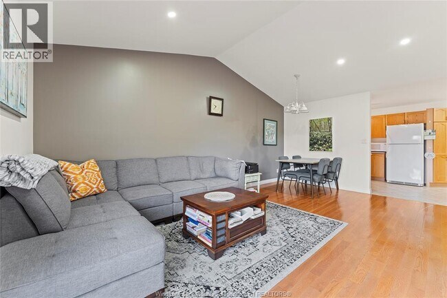 Photo - 1928 Questa Dr