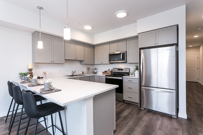 Photo - The Vantage - Bellingham's Premier Apartme...