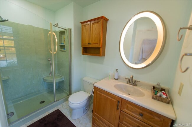 Photo - 87 Kensington Way