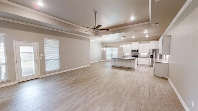 Photo - "Charming 4-Bedroom Retreat with Granite Elegance & Cozy Fireplace in Killeen!"