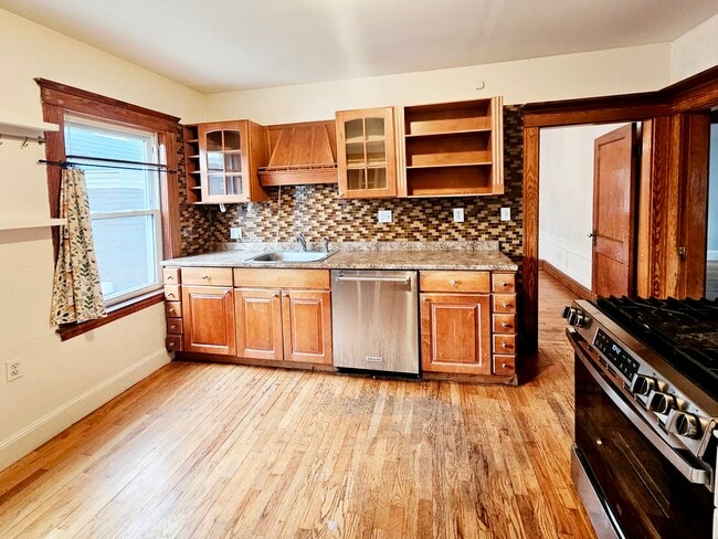 Photo - 12 Saint Peter St Unit 11