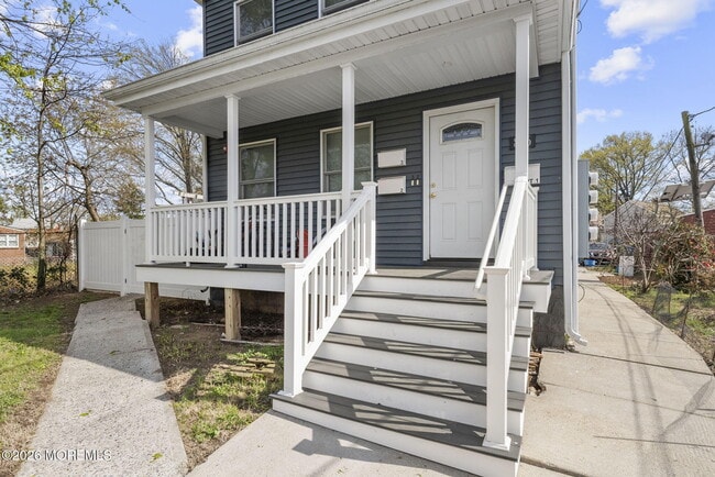 Photo - 816 King Georges Rd