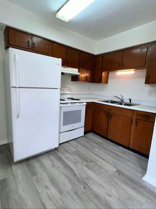 Photo - 23 S River St Unit 1