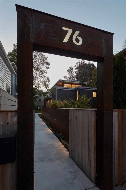 Photo - 76 Holworthy St