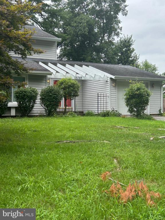 Building Photo - 15705 Perkins Ln Rental