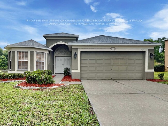 Building Photo - 2389 Hamlet Cir