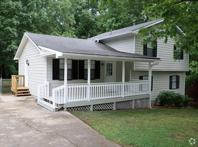 Building Photo - Stylish 3-Bed, 3-Bath in Lawrenceville! Rental