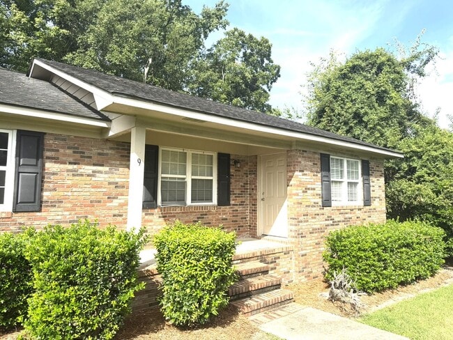 Photo - 9 University Ct. (Southern Cove)