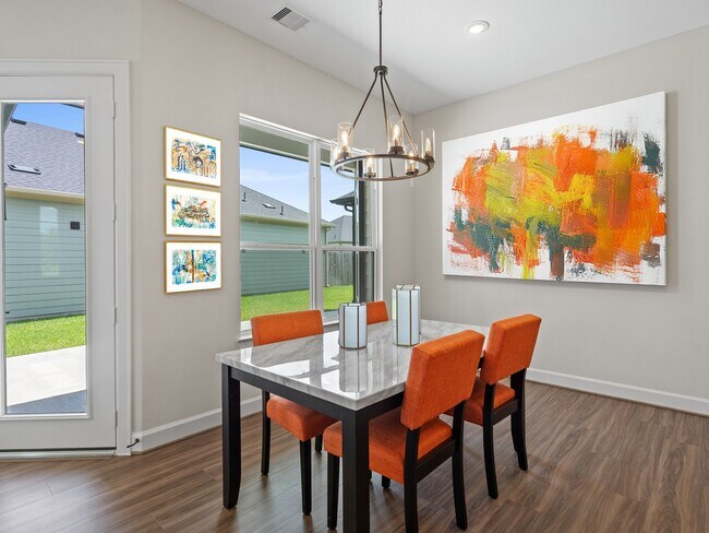 Photo - 1206 Hidden Oaks Dr