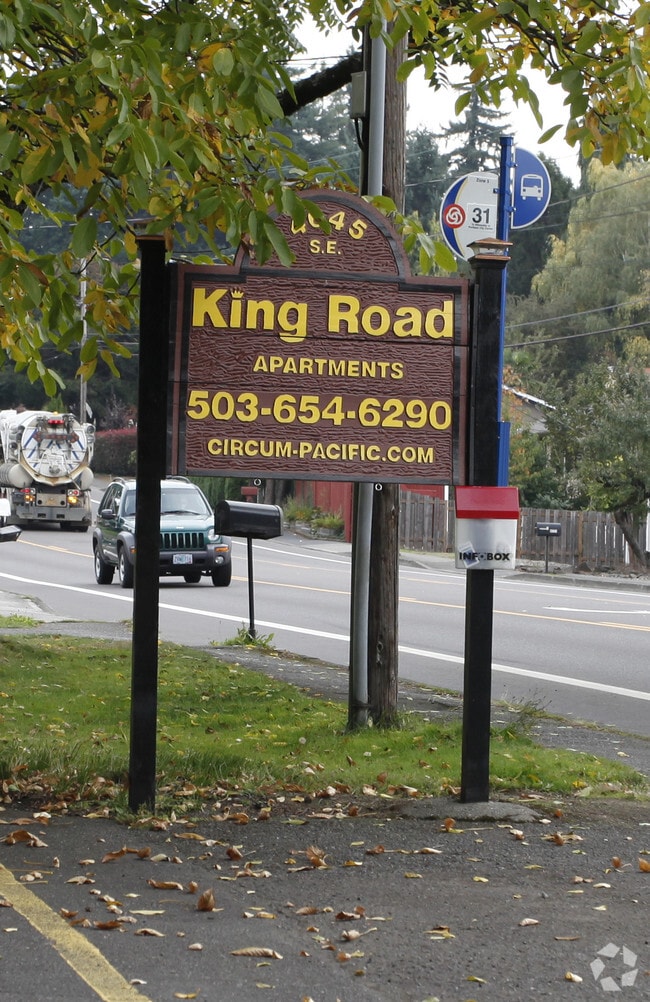 Photo - King Road Apartments