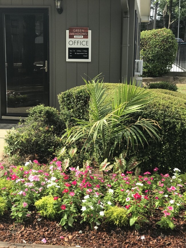 Green Meadows Apartments