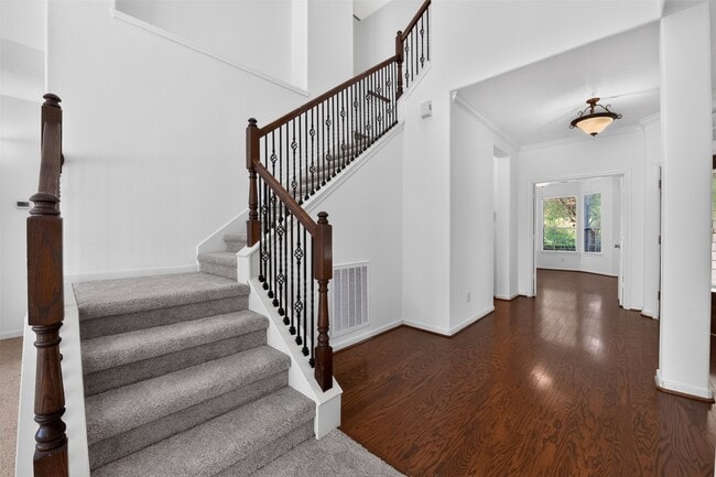 Photo - 3 W Archwyck Cir