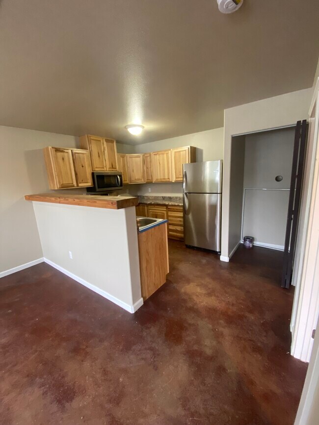 Photo - 8145 W Northshore Dr