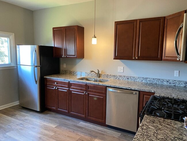 Photo - 181 N Balph Ave Unit Apt 2