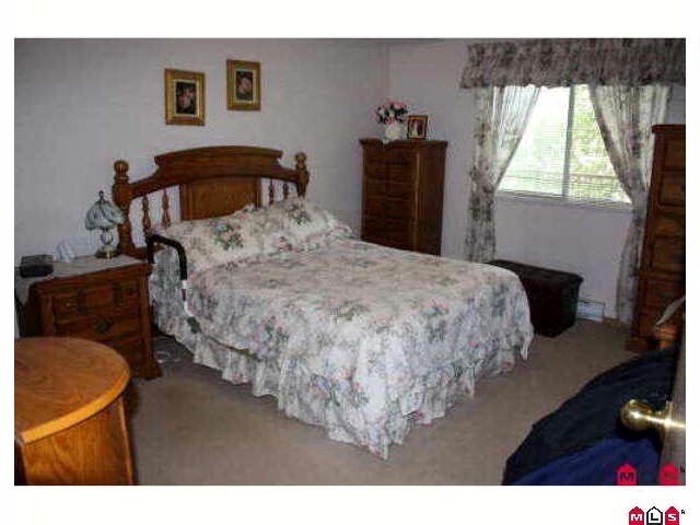 Photo - 7694-7694 Evans Rd