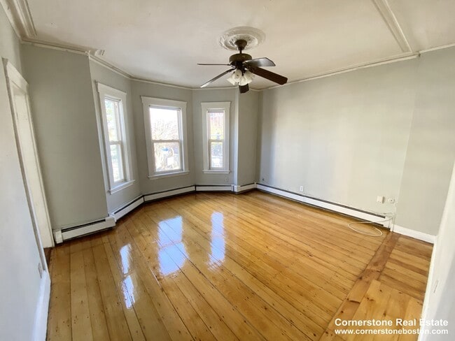 Photo - 1562 Tremont St Unit 2