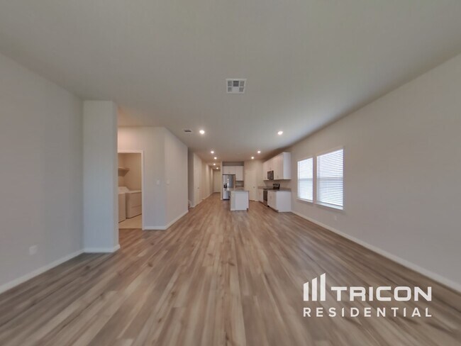 Photo - 5810 Nyla Wy