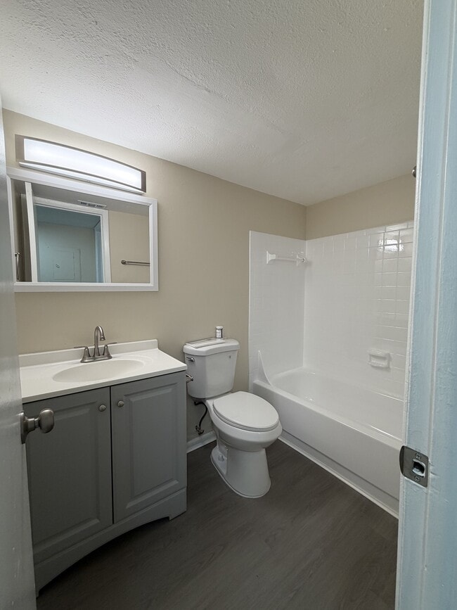 5290 70th Ave N, Pinellas Park, FL 33781