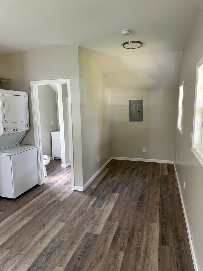 Photo - 227 Mount Leo Heights St