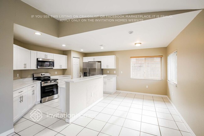 Photo - 16887 Crestview Ln