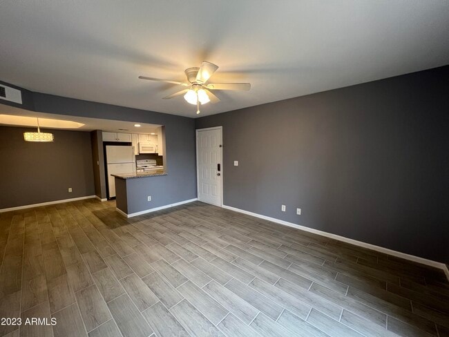 Photo - 4850 E Desert Cove Ave Apartamento Unidad 105