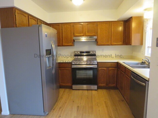 Photo - Charming 3-bedroom House in Secuirty-Widef...