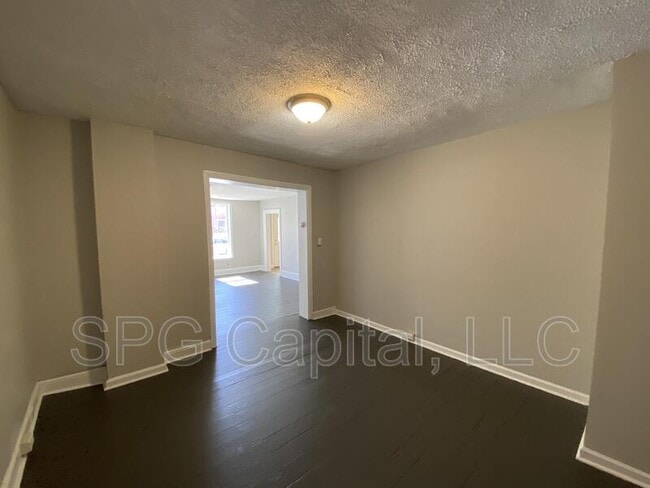 Photo - 277 S 2nd St