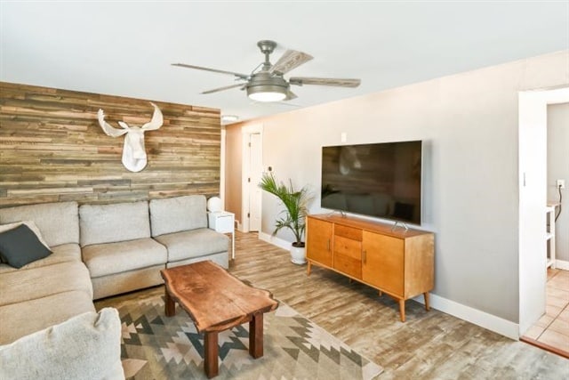 Building Photo - 1544 W Nevada Pl