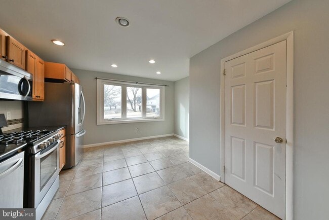 Photo - 2832 Jefferson Ave