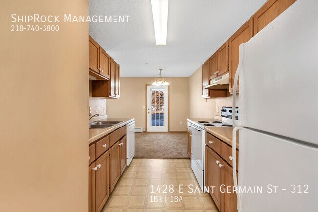 Photo - 1428 E St Germain St Unidad 312