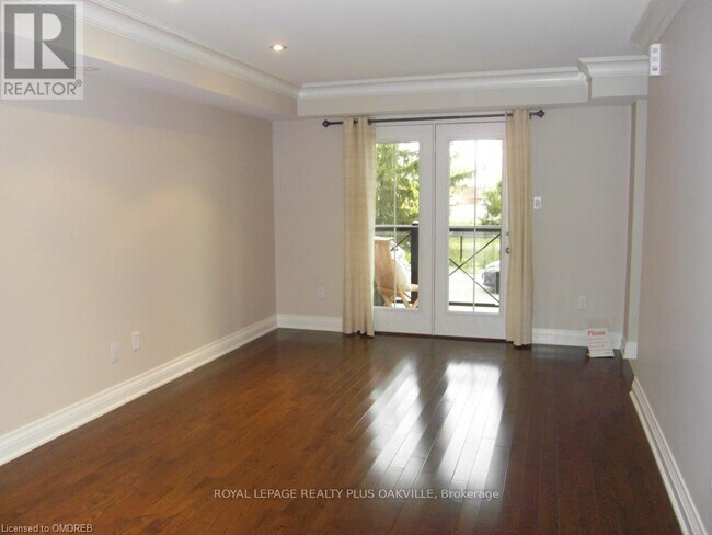 Photo - 19 Hays Blvd