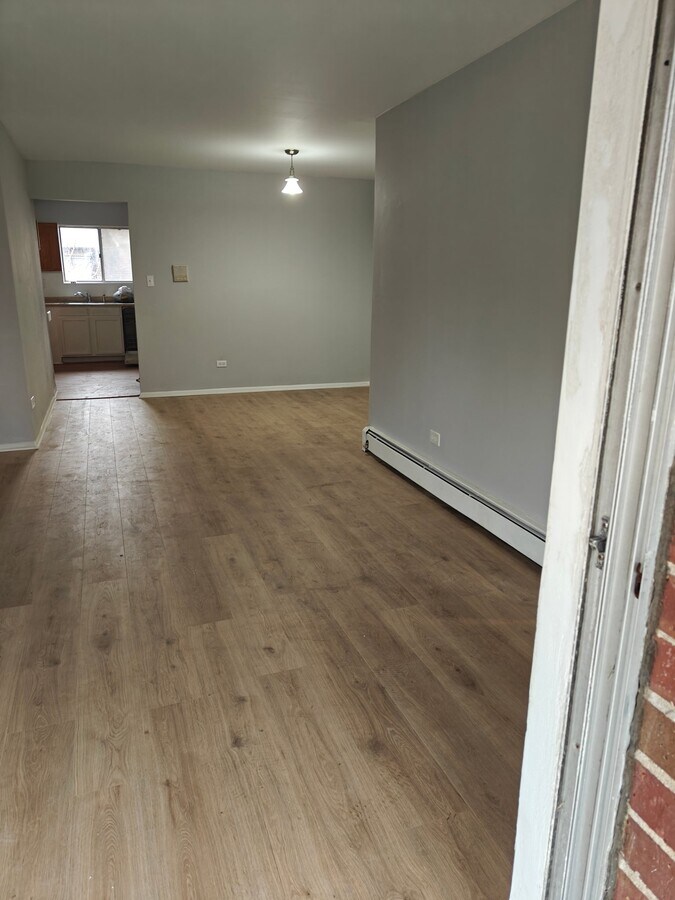 Photo - 2326 W Nichols Rd Unit 2326 a