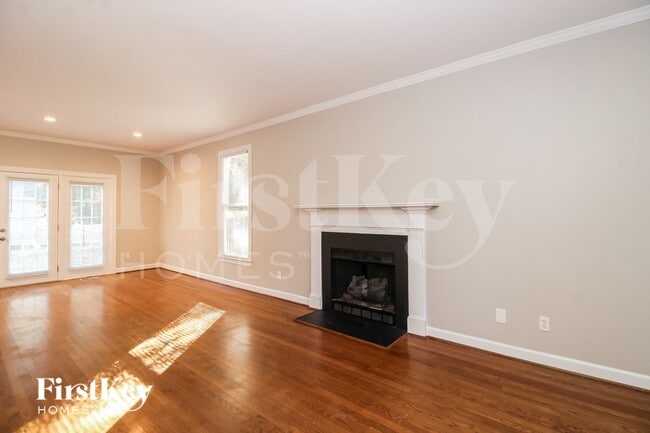 Photo - 1909 Fernwood Dr