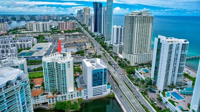 Building Photo - 150 Sunny Isles Blvd Unit #601 Rental