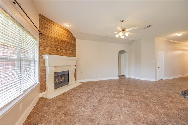 Photo - 5604 Balmorhea Dr