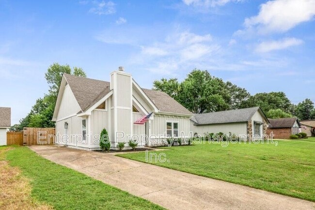 Photo - 2988 Christoval St