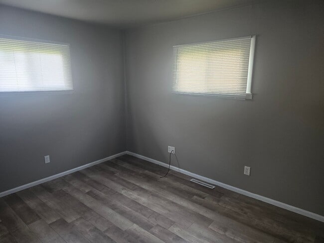 Photo - 3 Bedroom Slab Home with Garage