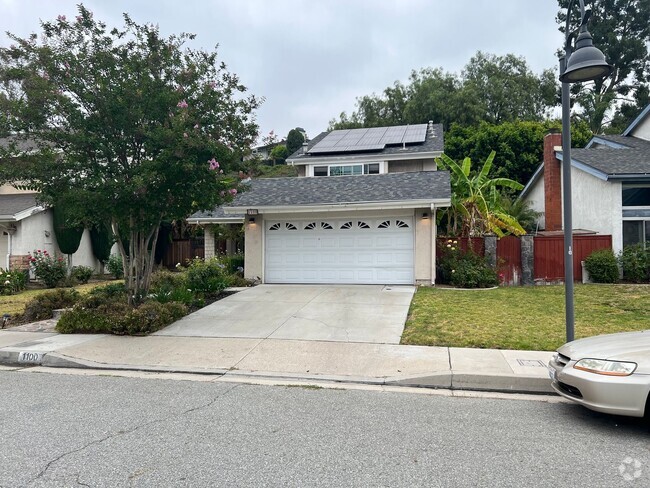 Building Photo - Lovely 4 Bed 3 Bath Brea Home With SOLAR