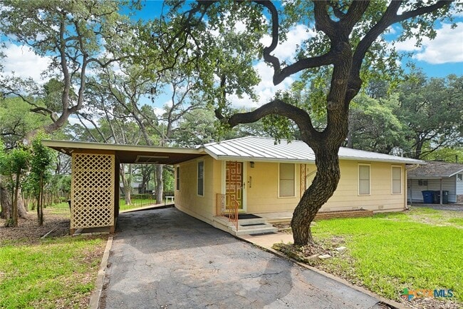 Building Photo - 1190 Fredericksburg Rd Rental