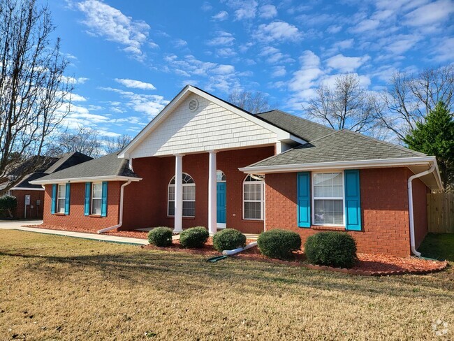 Building Photo - Madison Rental