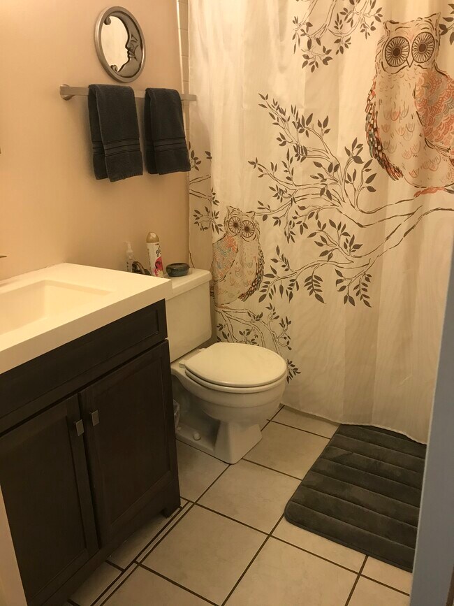 Photo - 224 Hopi Ave
