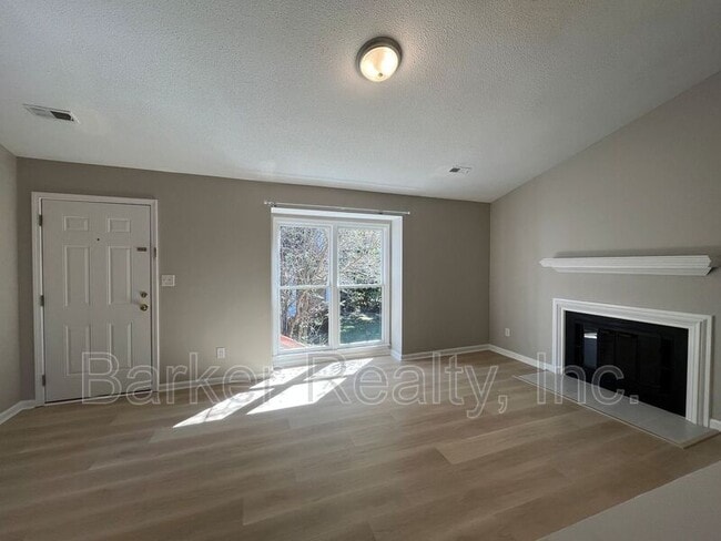 Photo - 4608 Brockton Dr