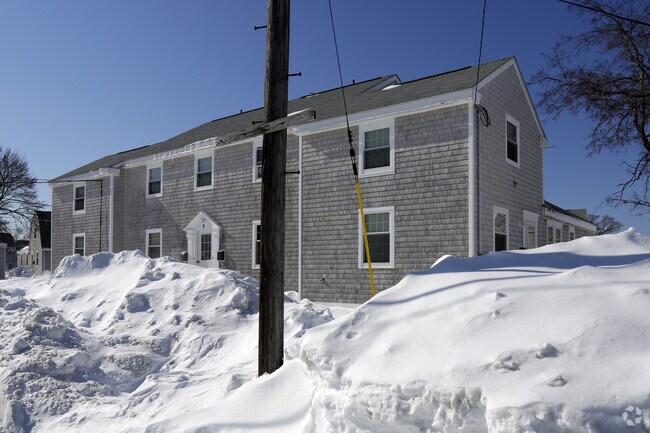 Photo - 1-31 Yardarm Ln