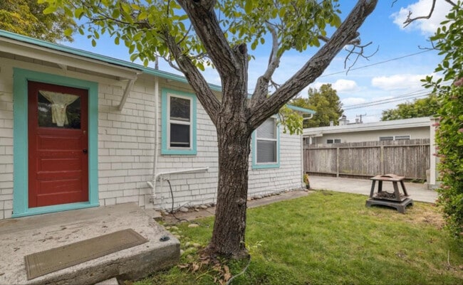 Building Photo - 399 13th Ave Rental