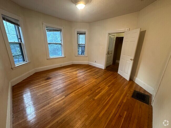 Building Photo - 17 Henry Ave Unit 1 Rental