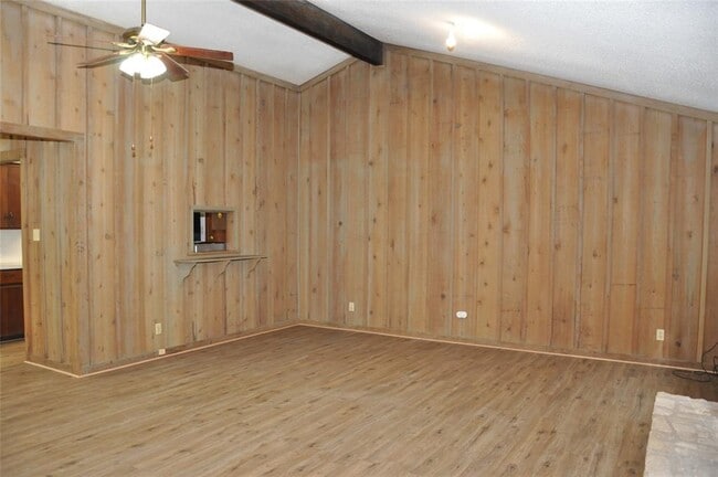 Photo - 15606 Tacon Ln