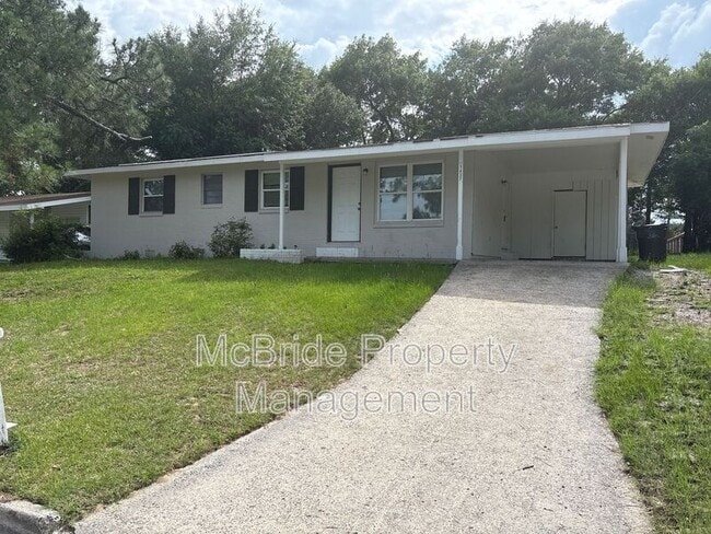 Photo - 1437 Ridgewood Dr